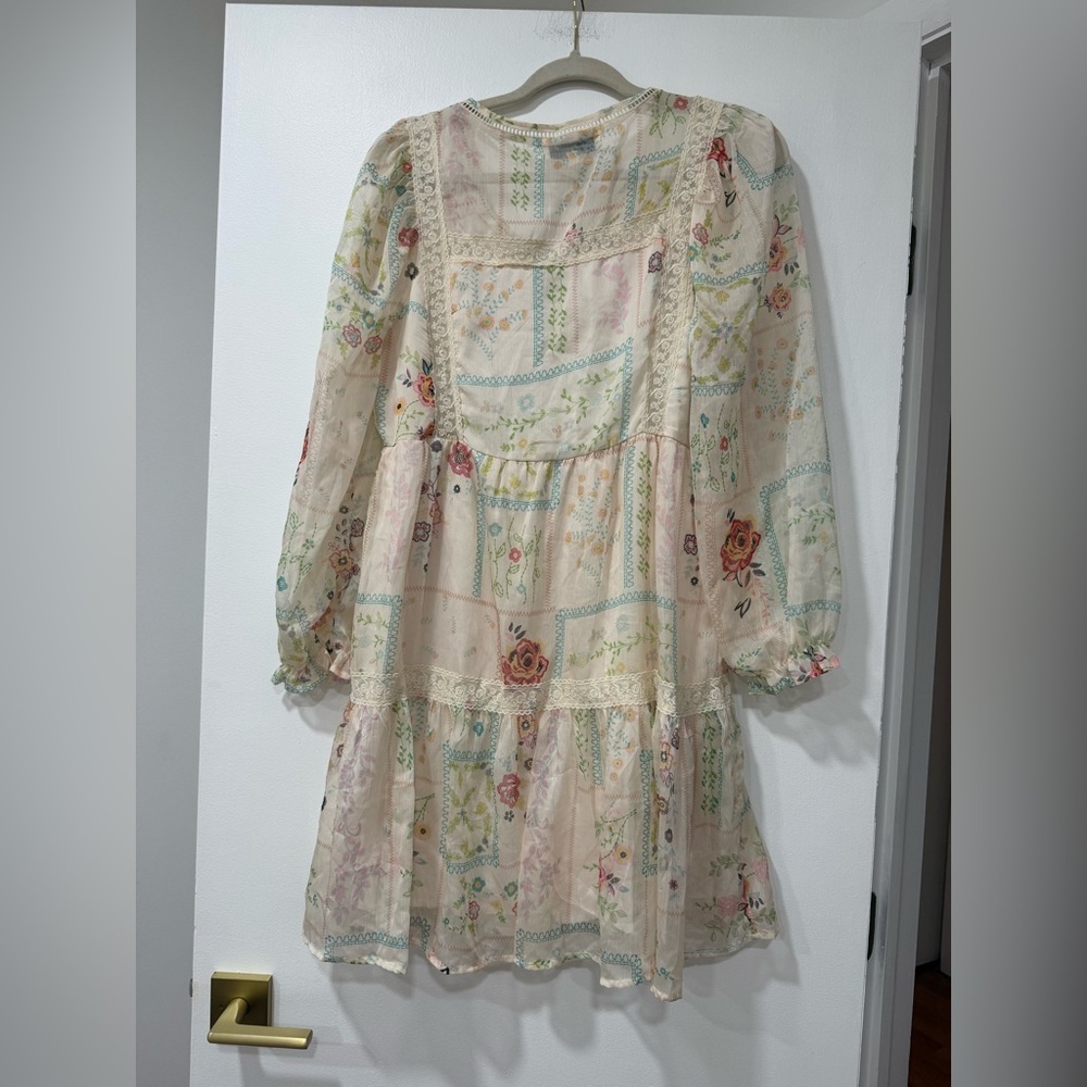 Floral Boho Dress with Lace Details-NWT - Picture 4 of 6